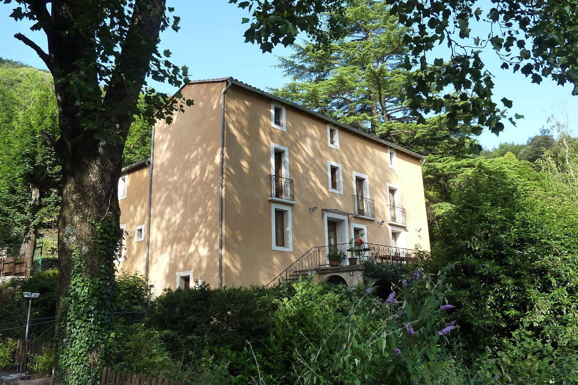 Mas Du Cougnet Hotel Valleraugue Exterior photo